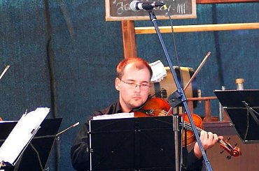 Ludzie w ruchu #dziewczyna #girl #kobieta #ludzie #man #people #woman