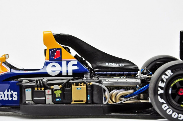 Williams Renault FW14B #5 Nigel Mansell 1992 - 1:18 Exoto