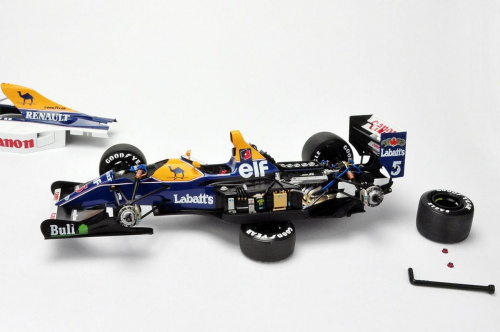 Williams Renault FW14B #5 Nigel Mansell 1992 - 1:18 Exoto