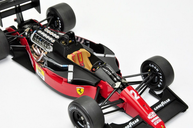 Ferrari 641/2 #2 Nigel Mansell 1990 - 1:18 Exoto