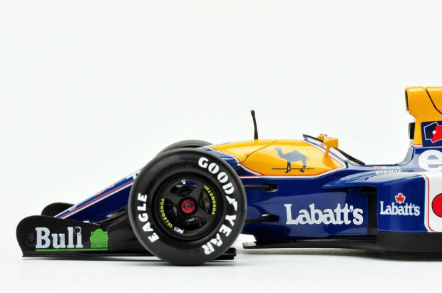 Williams Renault FW14B #5 Nigel Mansell 1992 - 1:18 Exoto