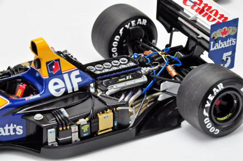 Williams Renault FW14B #5 Nigel Mansell 1992 - 1:18 Exoto