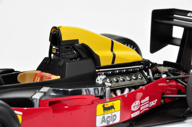 Ferrari 641/2 #2 Nigel Mansell 1990 - 1:18 Exoto