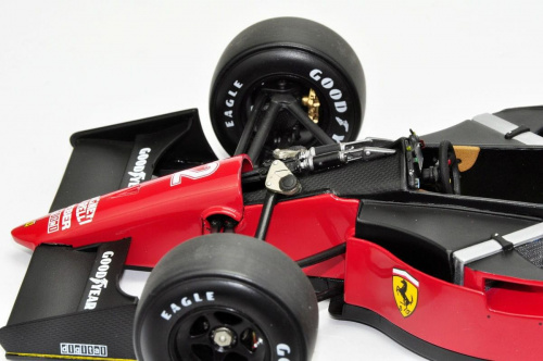 Ferrari 641/2 #2 Nigel Mansell 1990 - 1:18 Exoto