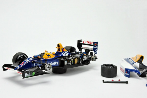 Williams Renault FW14B #5 Nigel Mansell 1992 - 1:18 Exoto