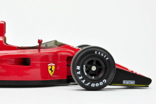 Ferrari 641/2 #2 Nigel Mansell 1990 - 1:18 Exoto