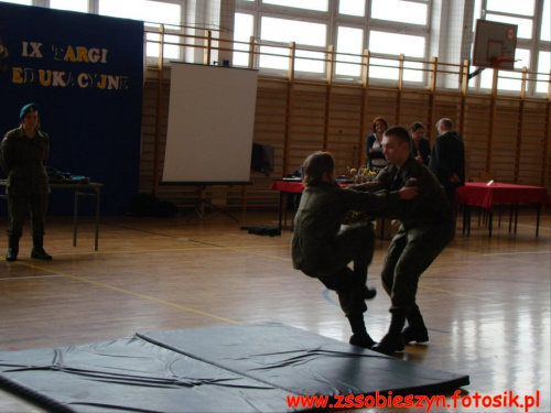 21 marca 2012 młodzież naszej szkoły wzięła udział w IX Targach Edukacyjnych w zorganizowanych w ZSO nr 2 Rykach #Sobieszyn #Brzozowa #KlasaWojskowa