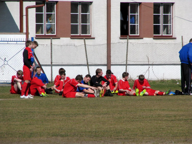 Pogoń Leżajsk - Tłoki Gorzyce, 24.03.2012 r. - II liga podkarpacka juniorów starszych i młodszych #gorzyce #juniorzy #lezajsk #lezajsktm #leżajsk #PiłkaNożna #pogon #PogonLezajsk #pogoń #PogońLeżajsk #sport #tłoki #TłokiGorzyce