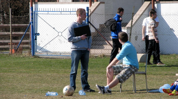 Pogoń Leżajsk - Tłoki Gorzyce, 24.03.2012 r. - II liga podkarpacka juniorów starszych i młodszych #gorzyce #juniorzy #lezajsk #lezajsktm #leżajsk #PiłkaNożna #pogon #PogonLezajsk #pogoń #PogońLeżajsk #sport #tłoki #TłokiGorzyce