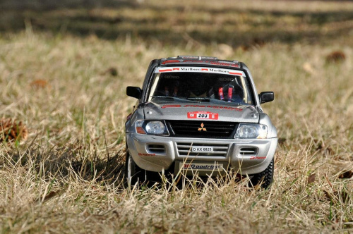 Mitsubishi Pajero #203 Komornicki/Marton Rajd Dubaju 2003 - 1:18 Solido