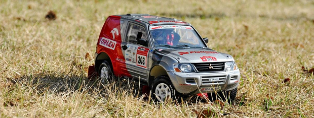 Mitsubishi Pajero #203 Komornicki/Marton Rajd Dubaju 2003 - 1:18 Solido