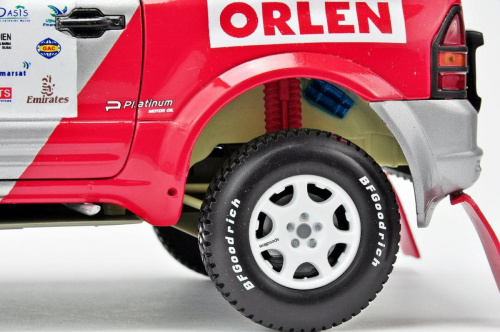 Mitsubishi Pajero #203 Komornicki/Marton Rajd Dubaju 2003 - 1:18 Solido