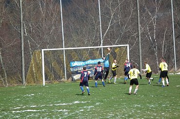 Beskid Żegocina vs Błękitni Krzeczów
3:4 #mecz #bramki #piłka #nożna #beskid #żegocina #błękitni #krzeczów