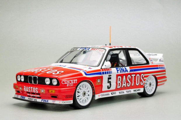 BMW M3 (E30) #5 J.M. Martin/S.Soper/Ch.Danner Winner 24h Spa 1992 - 1:18 Minichamps