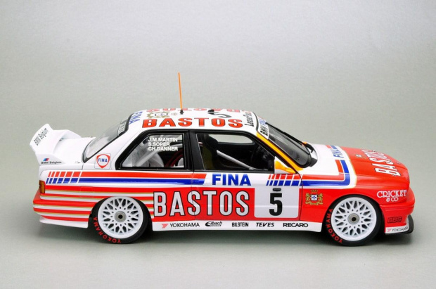 BMW M3 (E30) #5 J.M. Martin/S.Soper/Ch.Danner Winner 24h Spa 1992 - 1:18 Minichamps