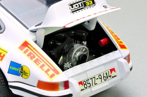 Porsche 911 Carrera RS #33 Sobiesław Zasada / Jerzy Dobrzański Rally UDT World Cup 1974 1:18 UH