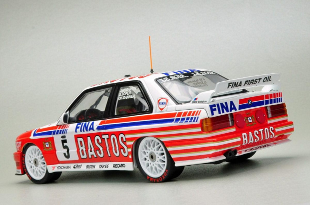 BMW M3 (E30) #5 J.M. Martin/S.Soper/Ch.Danner Winner 24h Spa 1992 - 1:18 Minichamps