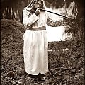 Ligawka i fujarka......Ligawka to kurpiowska trąba drewniana Leży w trawie)
Ligawka to jest ludowy instrument dęty, znany na ziemiach polskich od XI wieku. #ludzie
