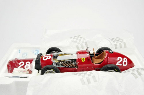 Ferrari F500 F2 Short Nose #28 Nino Farina 2nd 1953 Swiss GP - 1:18 EXOTO