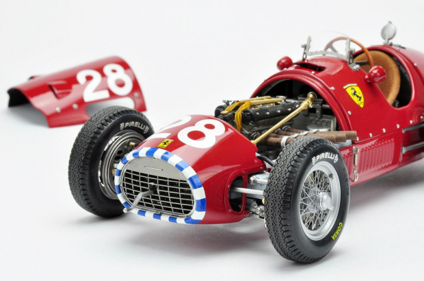 Ferrari F500 F2 Short Nose #28 Nino Farina 2nd 1953 Swiss GP - 1:18 EXOTO