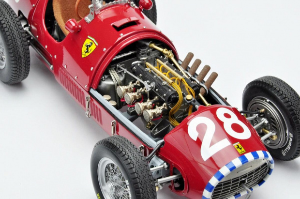 Ferrari F500 F2 Short Nose #28 Nino Farina 2nd 1953 Swiss GP - 1:18 EXOTO