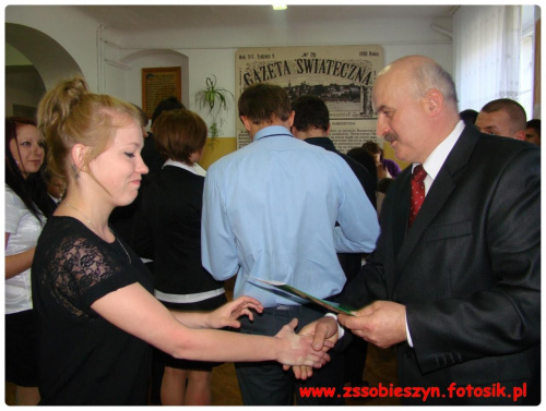 "Teraz idź, niech Cię wiedzie życia nić... " czyli pożegnanie maturzystów w Zespole Szkół w Sobieszynie-Brzozowej #Sobieszyn #Brzozowa
