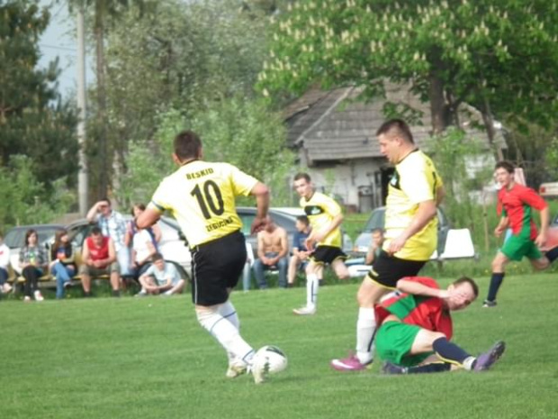 Raba Niedary vs Beskid Żegocnia
1:1 #beskid #żegocina #raba #niedary #mecz #piłka #nożna