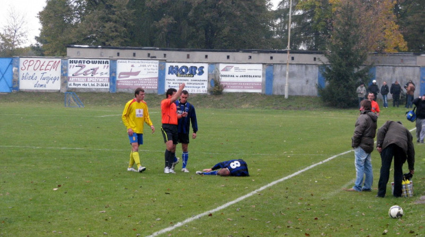 JKS Jarosław - Pogoń Leżajsk (1:4), 22.10.2011 r. - IV liga podkarpacka #IVLiga #jarosław #JKS #JKSJarosław #lezajsk #lezajsktm #leżajsk #PiłkaNożna #pogon #pogoń #PogońLeżajsk #seniorzy #sport