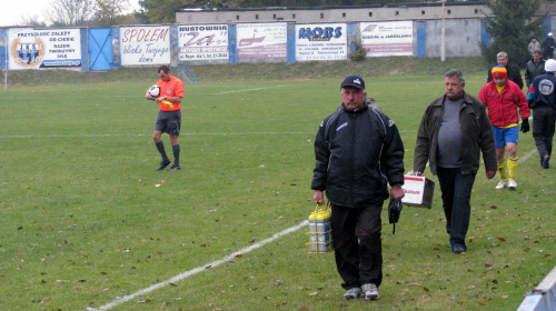 JKS Jarosław - Pogoń Leżajsk (1:4), 22.10.2011 r. - IV liga podkarpacka #IVLiga #jarosław #JKS #JKSJarosław #lezajsk #lezajsktm #leżajsk #PiłkaNożna #pogon #pogoń #PogońLeżajsk #seniorzy #sport