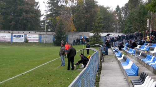 JKS Jarosław - Pogoń Leżajsk (1:4), 22.10.2011 r. - IV liga podkarpacka #IVLiga #jarosław #JKS #JKSJarosław #lezajsk #lezajsktm #leżajsk #PiłkaNożna #pogon #pogoń #PogońLeżajsk #seniorzy #sport