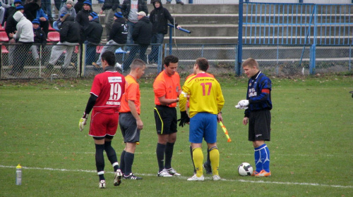 JKS Jarosław - Pogoń Leżajsk (1:4), 22.10.2011 r. - IV liga podkarpacka #IVLiga #jarosław #JKS #JKSJarosław #lezajsk #lezajsktm #leżajsk #PiłkaNożna #pogon #pogoń #PogońLeżajsk #seniorzy #sport