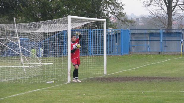 JKS Jarosław - Pogoń Leżajsk (1:4), 22.10.2011 r. - IV liga podkarpacka #IVLiga #jarosław #JKS #JKSJarosław #lezajsk #lezajsktm #leżajsk #PiłkaNożna #pogon #pogoń #PogońLeżajsk #seniorzy #sport