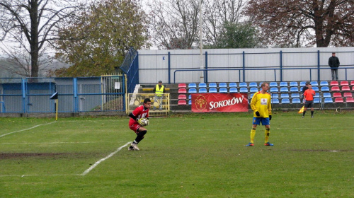 JKS Jarosław - Pogoń Leżajsk (1:4), 22.10.2011 r. - IV liga podkarpacka #IVLiga #jarosław #JKS #JKSJarosław #lezajsk #lezajsktm #leżajsk #PiłkaNożna #pogon #pogoń #PogońLeżajsk #seniorzy #sport