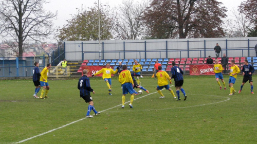 JKS Jarosław - Pogoń Leżajsk (1:4), 22.10.2011 r. - IV liga podkarpacka #IVLiga #jarosław #JKS #JKSJarosław #lezajsk #lezajsktm #leżajsk #PiłkaNożna #pogon #pogoń #PogońLeżajsk #seniorzy #sport