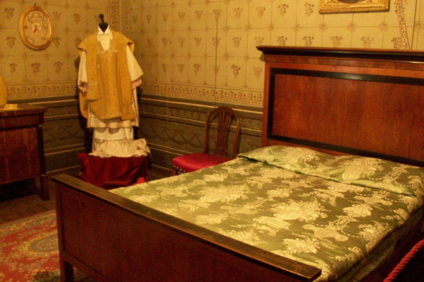 Sypialnia w domu prywatnym papieża Piusa VIII w Cingoli.