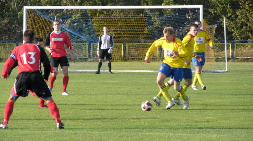 Pogoń Leżajsk - KS Zaczernie (2:0), 26.10.2011 r. - Okręgowy Puchar Polski #lezajsk #lezajsktm #leżajsk #PiłkaNożna #pogon #pogoń #PogońLeżajsk #seniorzy #sport #zaczernie