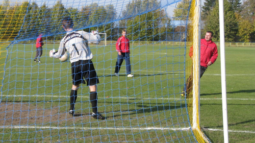 Pogoń Leżajsk - KS Zaczernie (2:0), 26.10.2011 r. - Okręgowy Puchar Polski #lezajsk #lezajsktm #leżajsk #PiłkaNożna #pogon #pogoń #PogońLeżajsk #seniorzy #sport #zaczernie