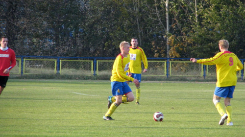 Pogoń Leżajsk - KS Zaczernie (2:0), 26.10.2011 r. - Okręgowy Puchar Polski #lezajsk #lezajsktm #leżajsk #PiłkaNożna #pogon #pogoń #PogońLeżajsk #seniorzy #sport #zaczernie