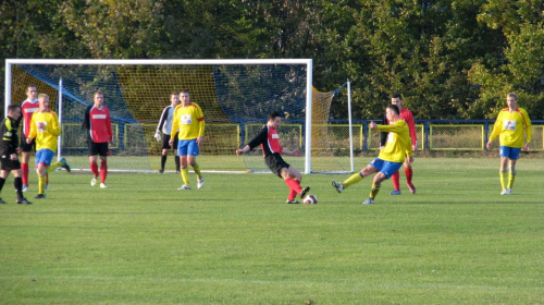 Pogoń Leżajsk - KS Zaczernie (2:0), 26.10.2011 r. - Okręgowy Puchar Polski #lezajsk #lezajsktm #leżajsk #PiłkaNożna #pogon #pogoń #PogońLeżajsk #seniorzy #sport #zaczernie