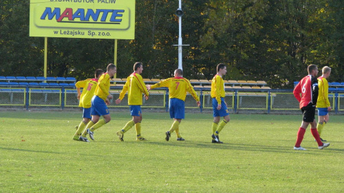 Pogoń Leżajsk - KS Zaczernie (2:0), 26.10.2011 r. - Okręgowy Puchar Polski #lezajsk #lezajsktm #leżajsk #PiłkaNożna #pogon #pogoń #PogońLeżajsk #seniorzy #sport #zaczernie