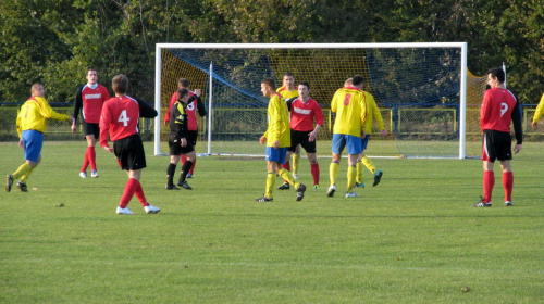 Pogoń Leżajsk - KS Zaczernie (2:0), 26.10.2011 r. - Okręgowy Puchar Polski #lezajsk #lezajsktm #leżajsk #PiłkaNożna #pogon #pogoń #PogońLeżajsk #seniorzy #sport #zaczernie