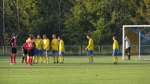 Pogoń Leżajsk - KS Zaczernie (2:0), 26.10.2011 r. - Okręgowy Puchar Polski #lezajsk #lezajsktm #leżajsk #PiłkaNożna #pogon #pogoń #PogońLeżajsk #seniorzy #sport #zaczernie