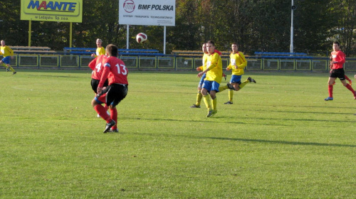 Pogoń Leżajsk - KS Zaczernie (2:0), 26.10.2011 r. - Okręgowy Puchar Polski #lezajsk #lezajsktm #leżajsk #PiłkaNożna #pogon #pogoń #PogońLeżajsk #seniorzy #sport #zaczernie