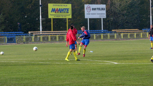 Pogoń Leżajsk - Żurawianka Żurawica (3:1), 29.10.2011 r. - IV liga podkarpacka #IVLiga #lezajsk #lezajsktm #leżajsk #PiłkaNożna #pogon #pogoń #PogońLeżajsk #seniorzy #sport #żurawianka #ŻurawiankaŻurawica #żurawica