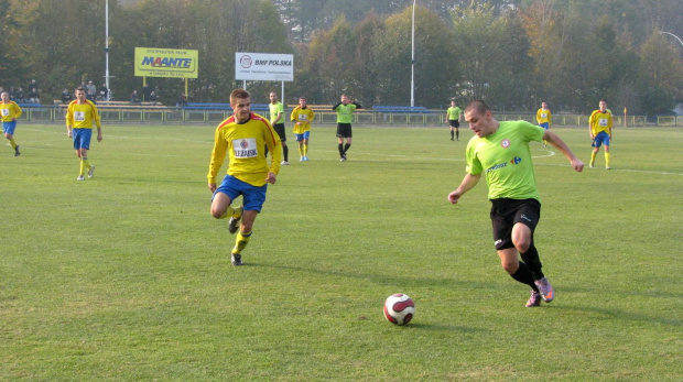 Pogoń Leżajsk - Żurawianka Żurawica (3:1), 29.10.2011 r. - IV liga podkarpacka #IVLiga #lezajsk #lezajsktm #leżajsk #PiłkaNożna #pogon #pogoń #PogońLeżajsk #seniorzy #sport #żurawianka #ŻurawiankaŻurawica #żurawica