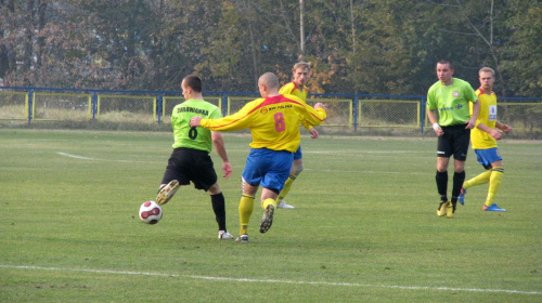 Pogoń Leżajsk - Żurawianka Żurawica (3:1), 29.10.2011 r. - IV liga podkarpacka #IVLiga #lezajsk #lezajsktm #leżajsk #PiłkaNożna #pogon #pogoń #PogońLeżajsk #seniorzy #sport #żurawianka #ŻurawiankaŻurawica #żurawica