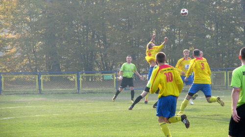 Pogoń Leżajsk - Żurawianka Żurawica (3:1), 29.10.2011 r. - IV liga podkarpacka #IVLiga #lezajsk #lezajsktm #leżajsk #PiłkaNożna #pogon #pogoń #PogońLeżajsk #seniorzy #sport #żurawianka #ŻurawiankaŻurawica #żurawica