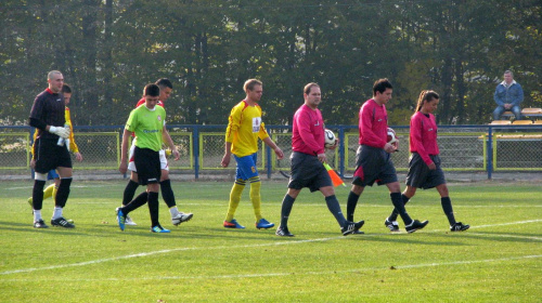 Pogoń Leżajsk - Żurawianka Żurawica (3:1), 29.10.2011 r. - IV liga podkarpacka #IVLiga #lezajsk #lezajsktm #leżajsk #PiłkaNożna #pogon #pogoń #PogońLeżajsk #seniorzy #sport #żurawianka #ŻurawiankaŻurawica #żurawica