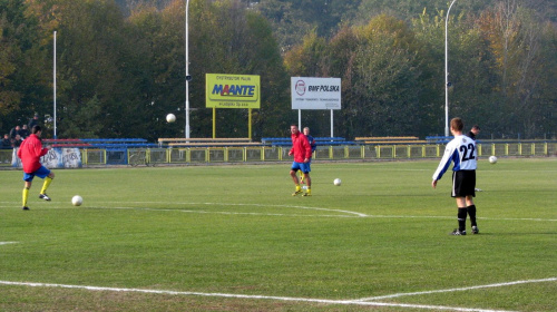 Pogoń Leżajsk - Żurawianka Żurawica (3:1), 29.10.2011 r. - IV liga podkarpacka #IVLiga #lezajsk #lezajsktm #leżajsk #PiłkaNożna #pogon #pogoń #PogońLeżajsk #seniorzy #sport #żurawianka #ŻurawiankaŻurawica #żurawica