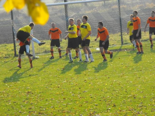 Tarnavia Tarnawa vs Beskid Żegocina
4:1 #beskid #żegocina #tarnavia #tarnawa #mecz #bramki #piłka #nożna